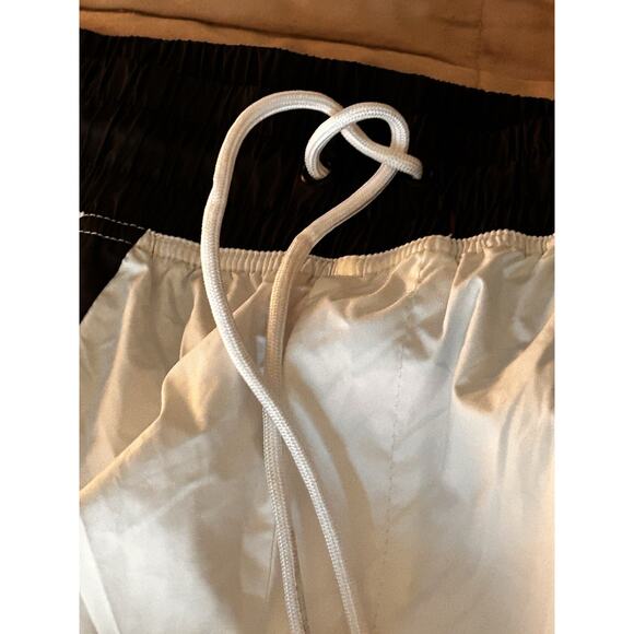 Vtg Nike Pants Mens XL White Yellow Track Windbreaker Jogger Cargo Swoosh - Picture 6 of 13